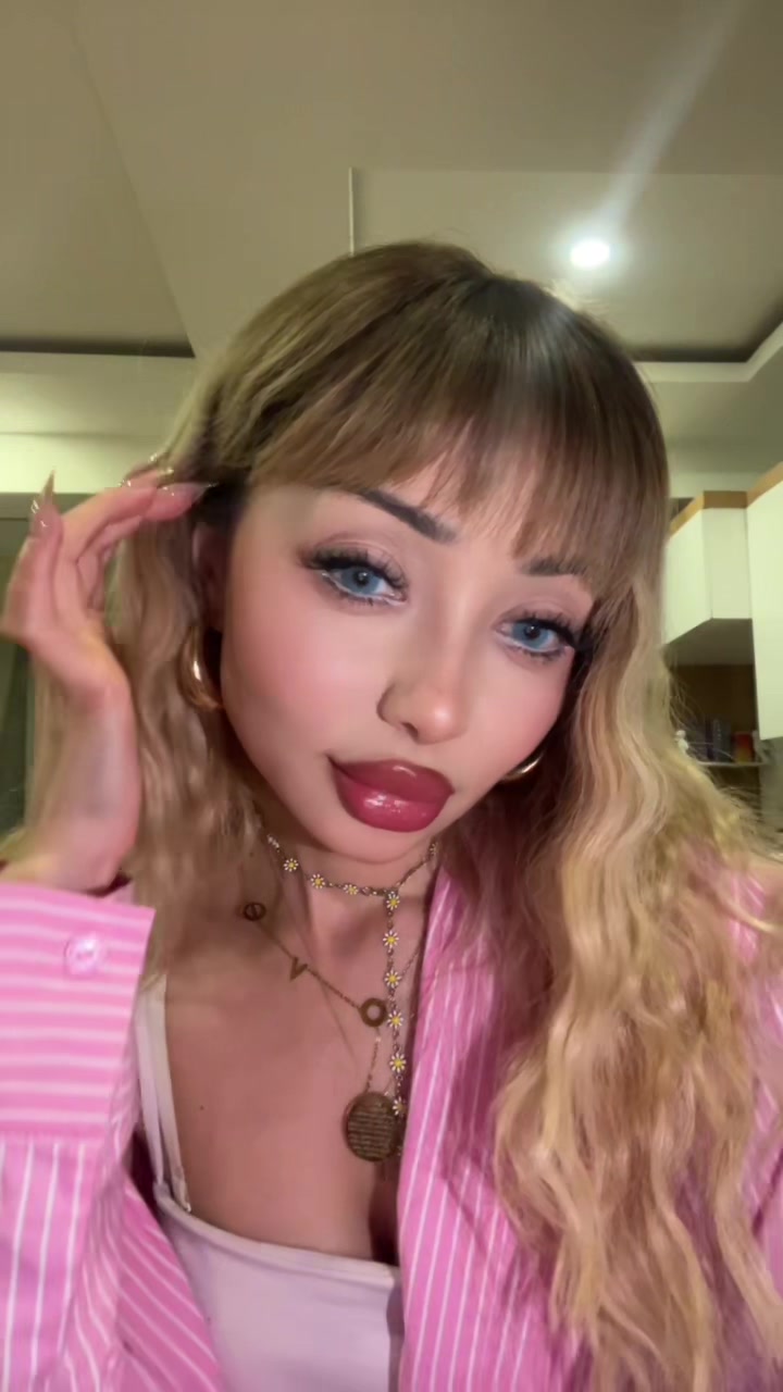 @Лара