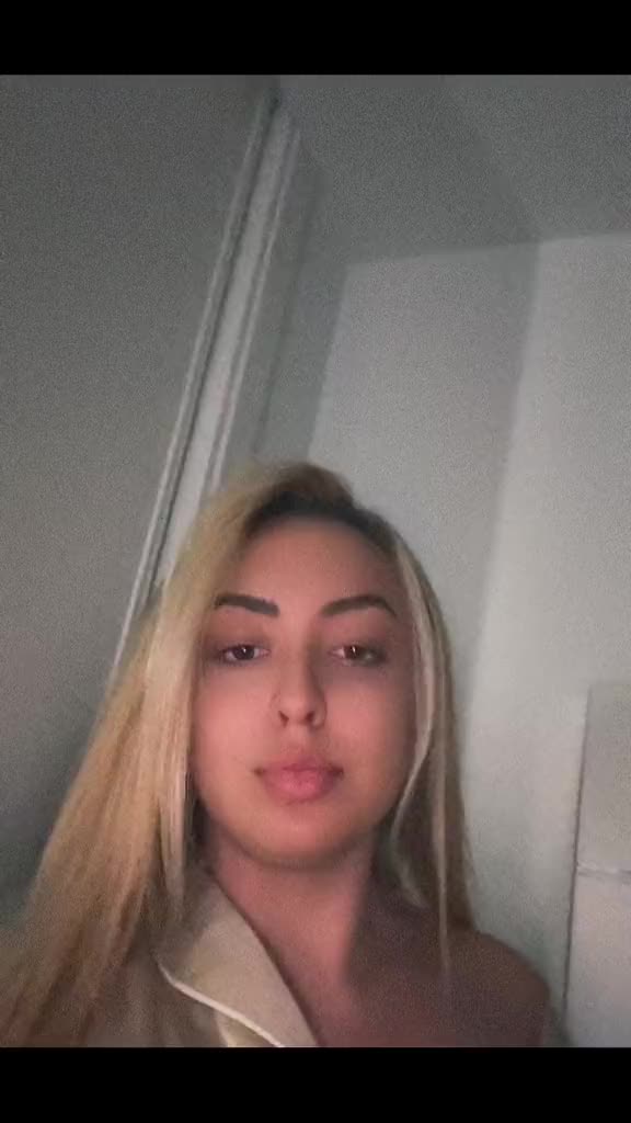 @la.nyc_blonde