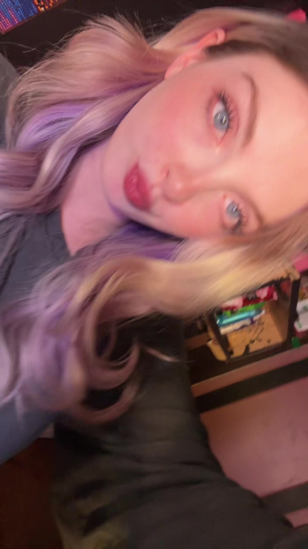 @Miabella