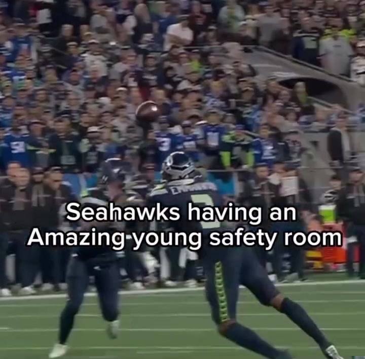 @HawksPlug