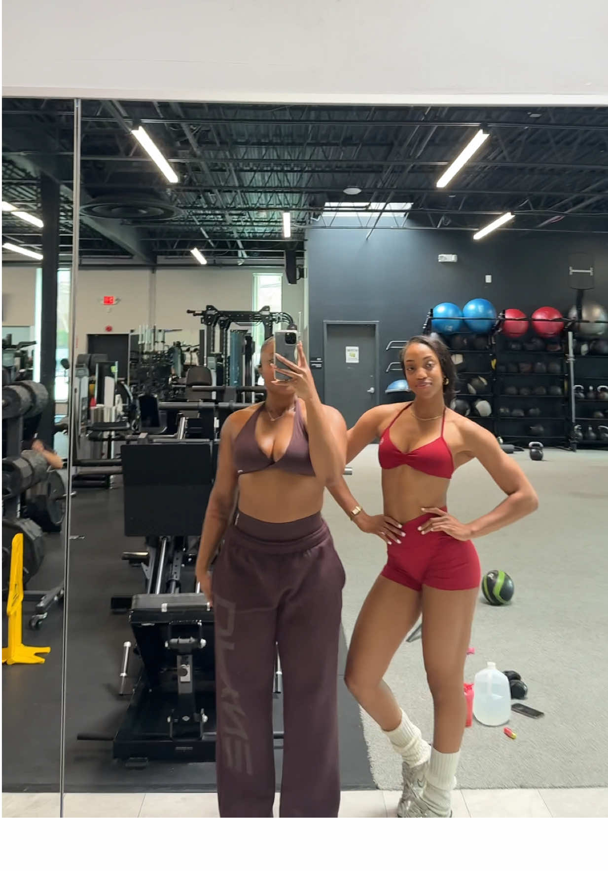 @tyler simone | gym girlie 🍒