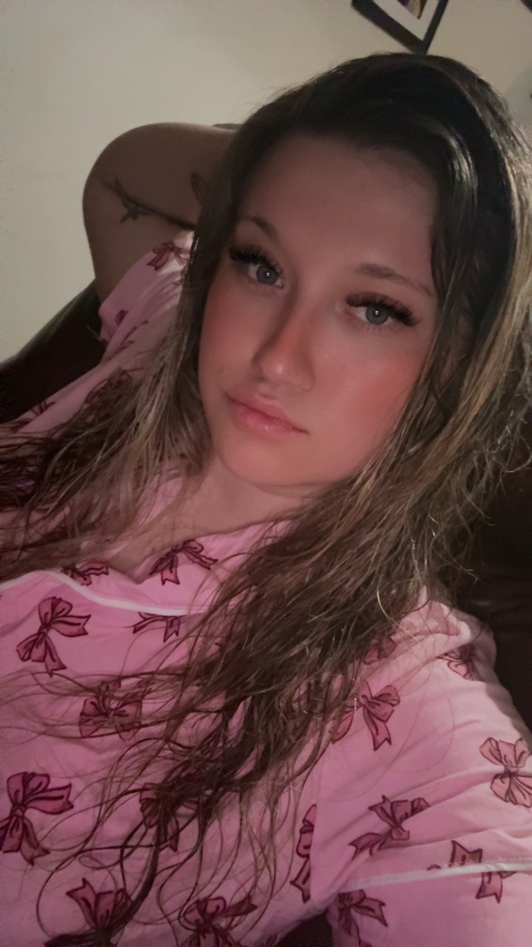 @𝓂𝑒𝑔𝒶𝓃 𝓌𝒾𝓃𝓈𝓉𝑒𝒶𝒹 🦋