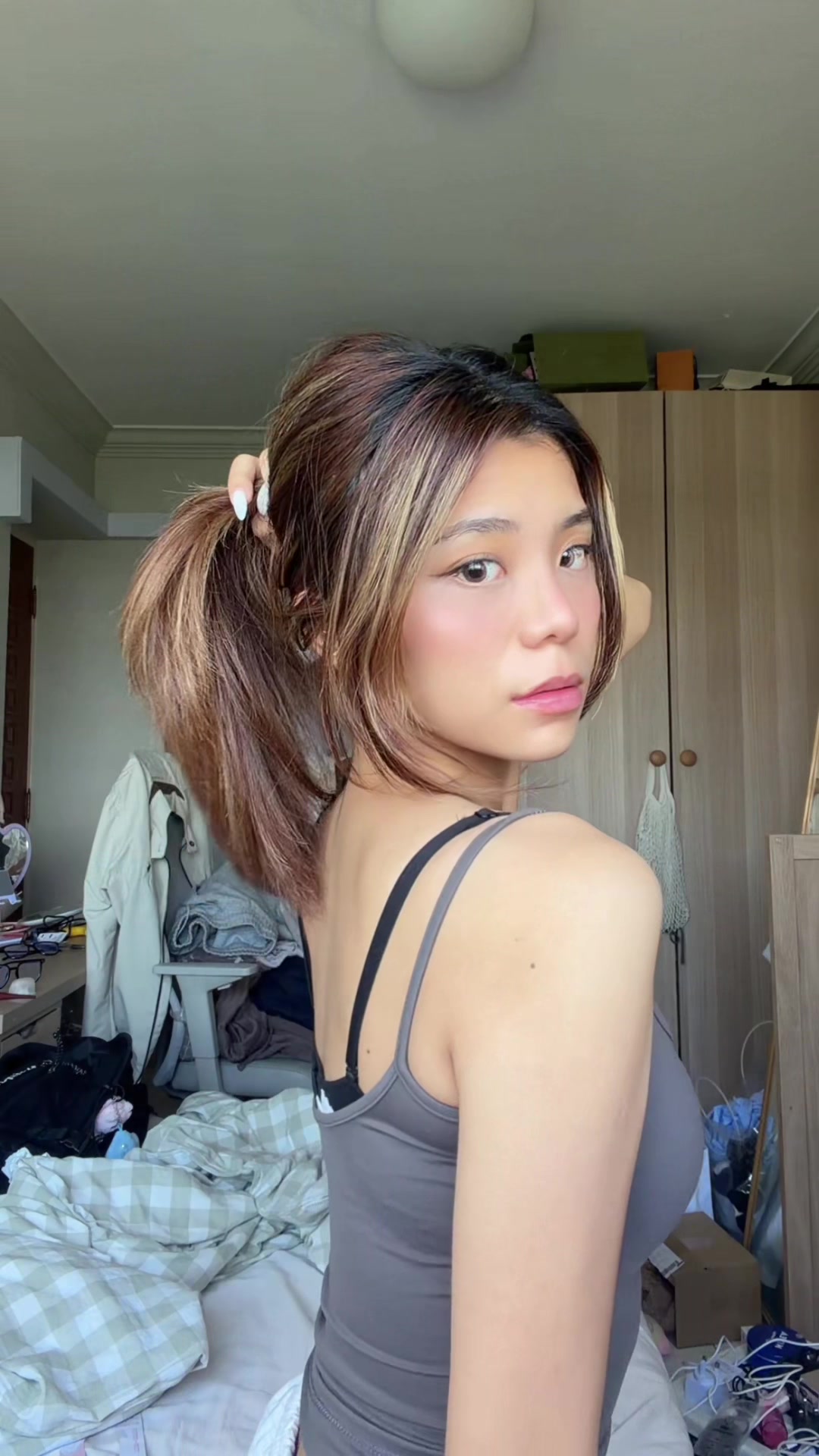 @user567892240