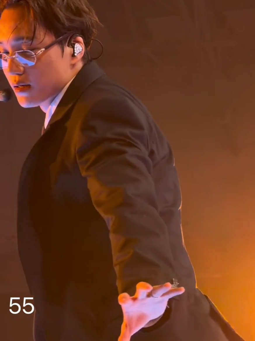 @acervo kim jongin