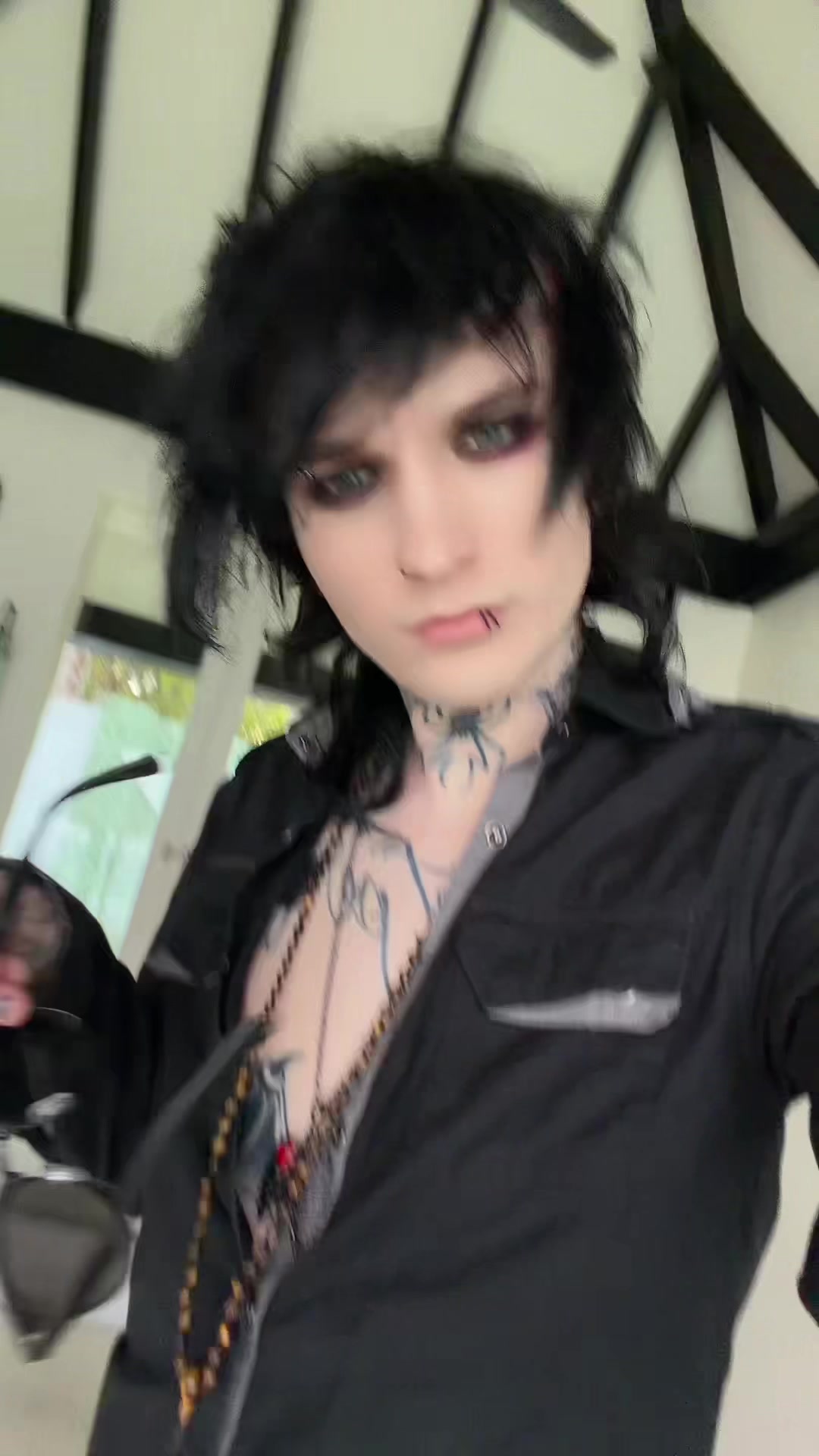 @Johnnie Guilbert