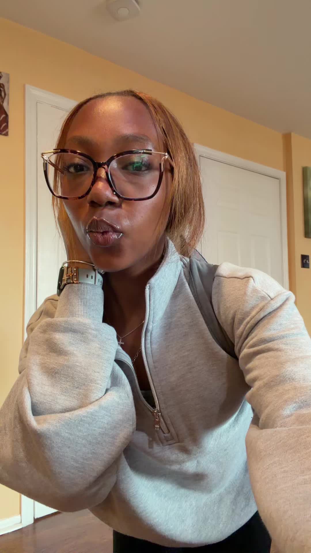 @Raynaa