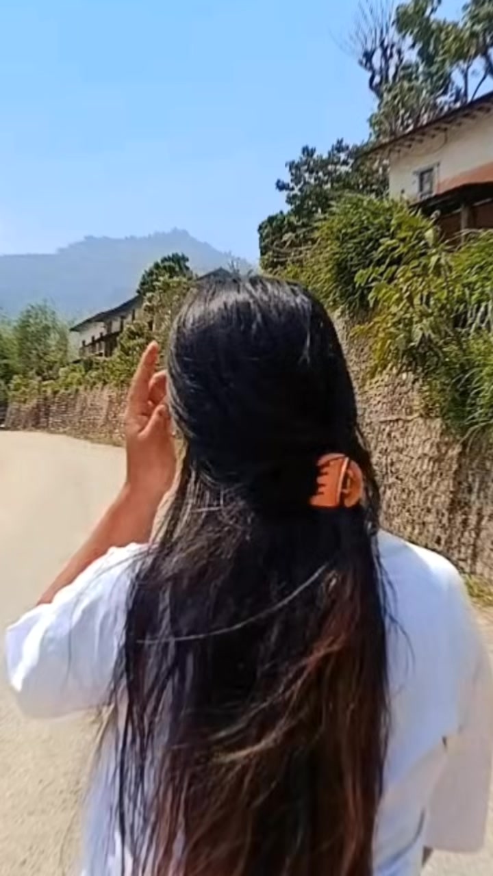 @😏
