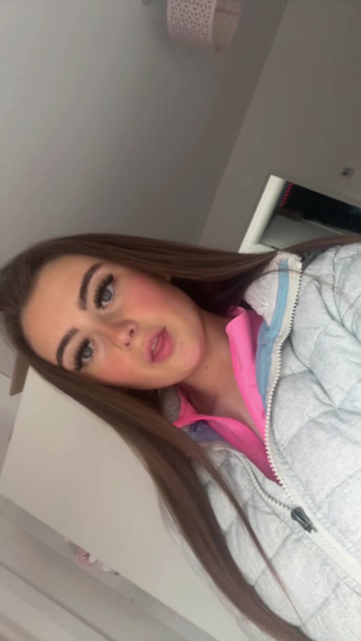 @𝒦𝒶𝓎𝓁𝒶𝓂𝓊𝓇𝓇𝒶𝓎👸🏽😚