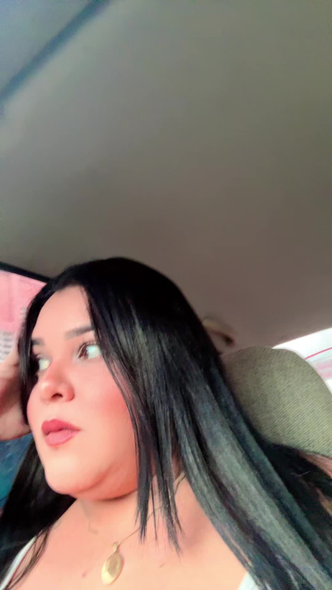 @anais