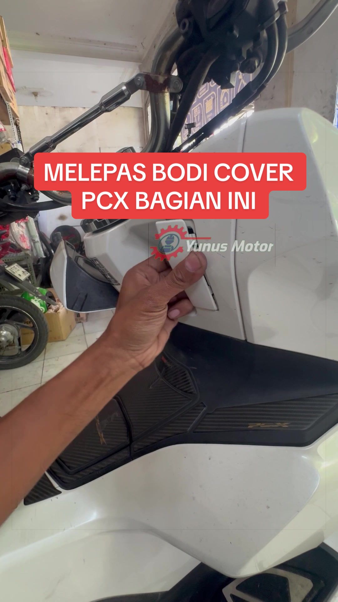 @Bengkel yunus motor