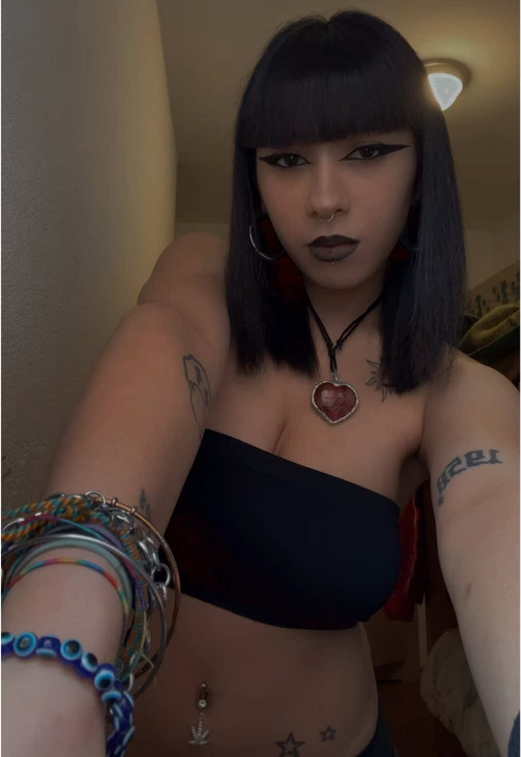 @Ani🌙