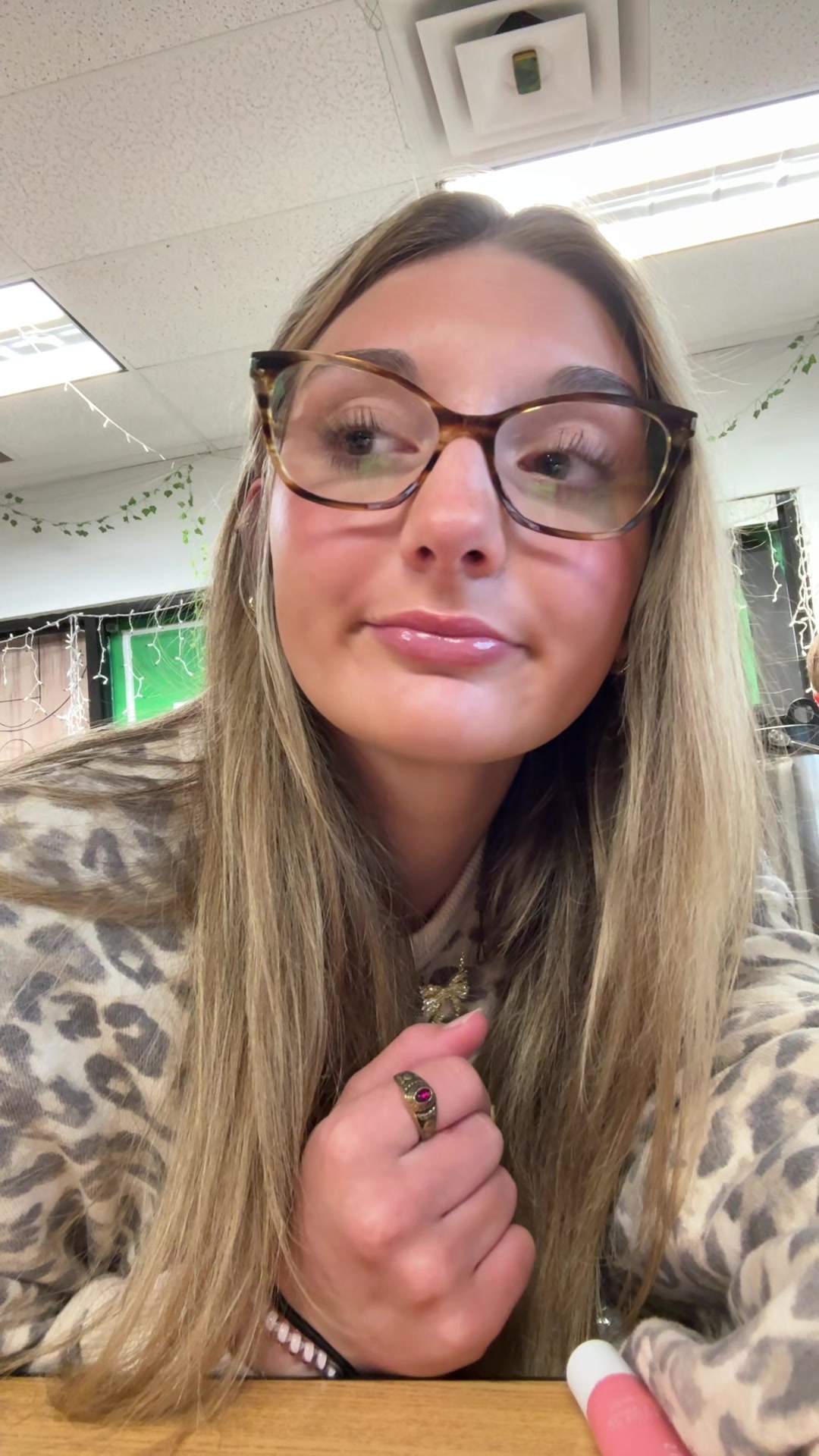 @🐆🖤🥂