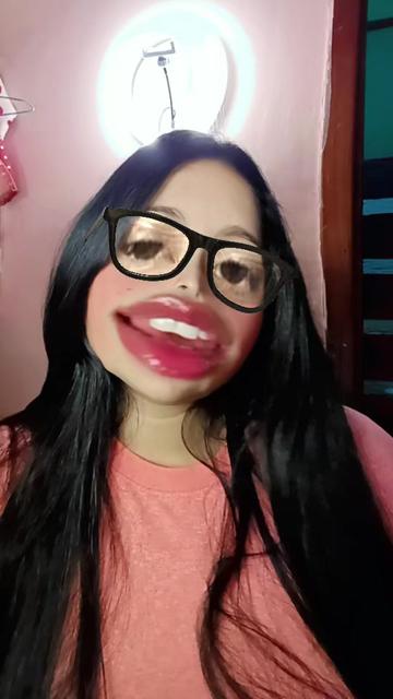@𝓐𝓾𝓻𝓲𝓪𝓷𝓷𝔂 𝓟𝓮𝓻𝓮𝔃 ✨