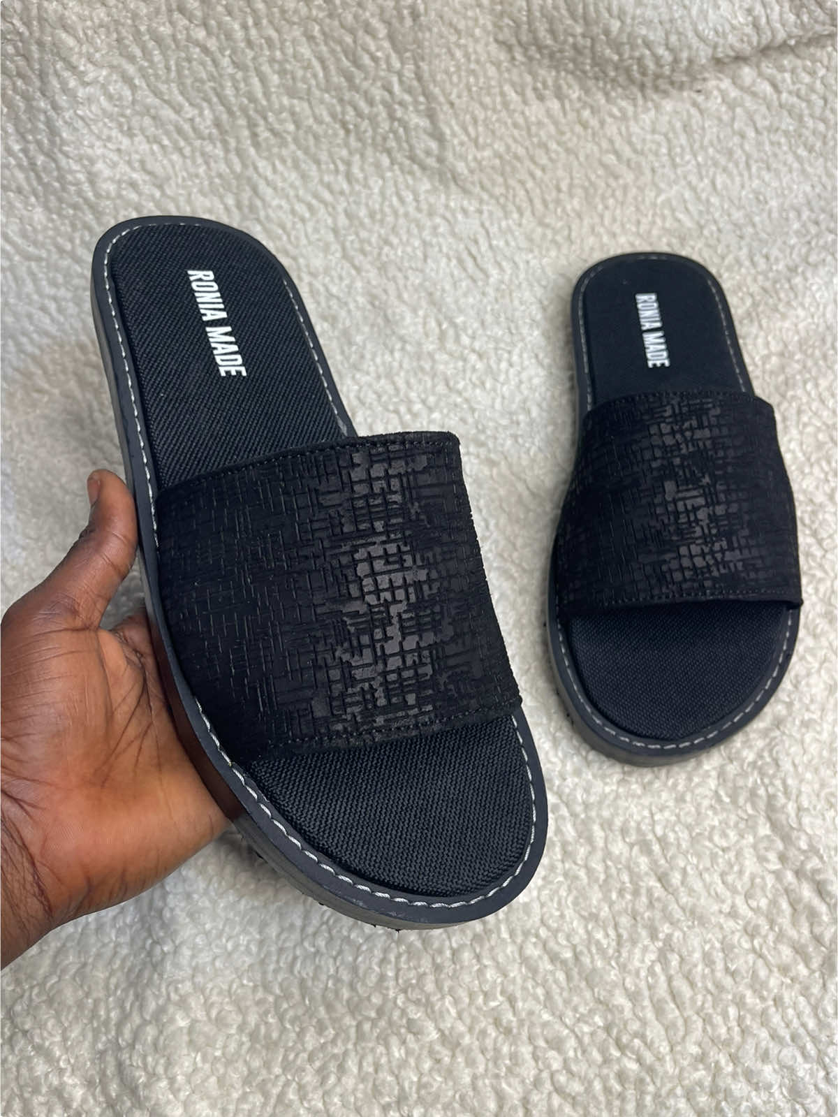 @UNIQUE HANDMADE SHOE AND BAGS