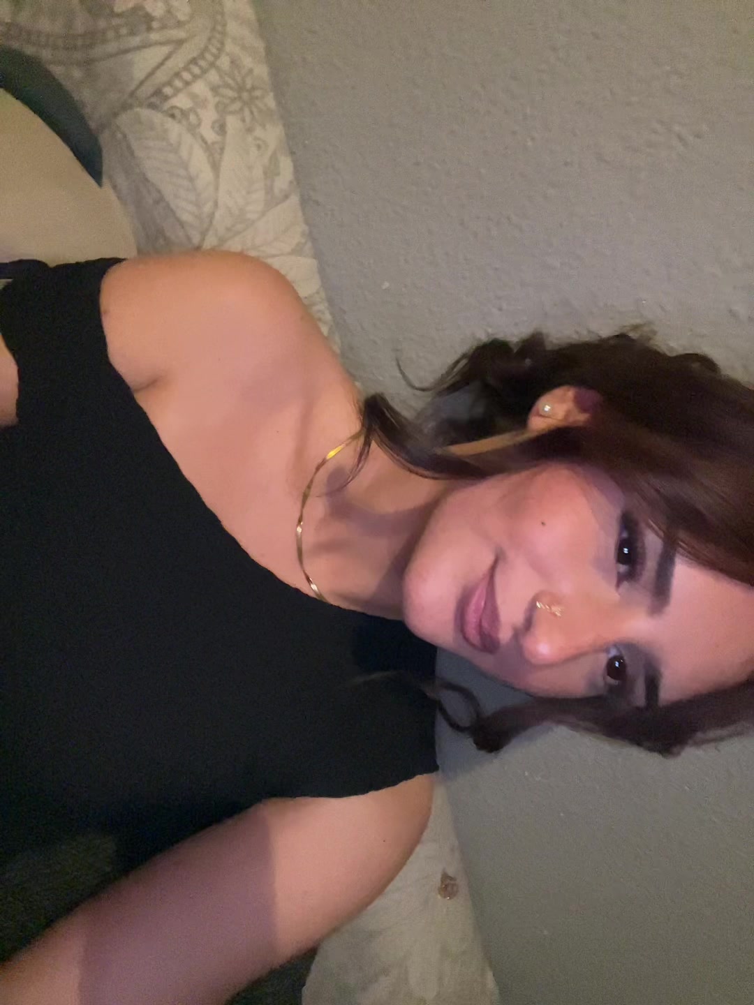 @⃟