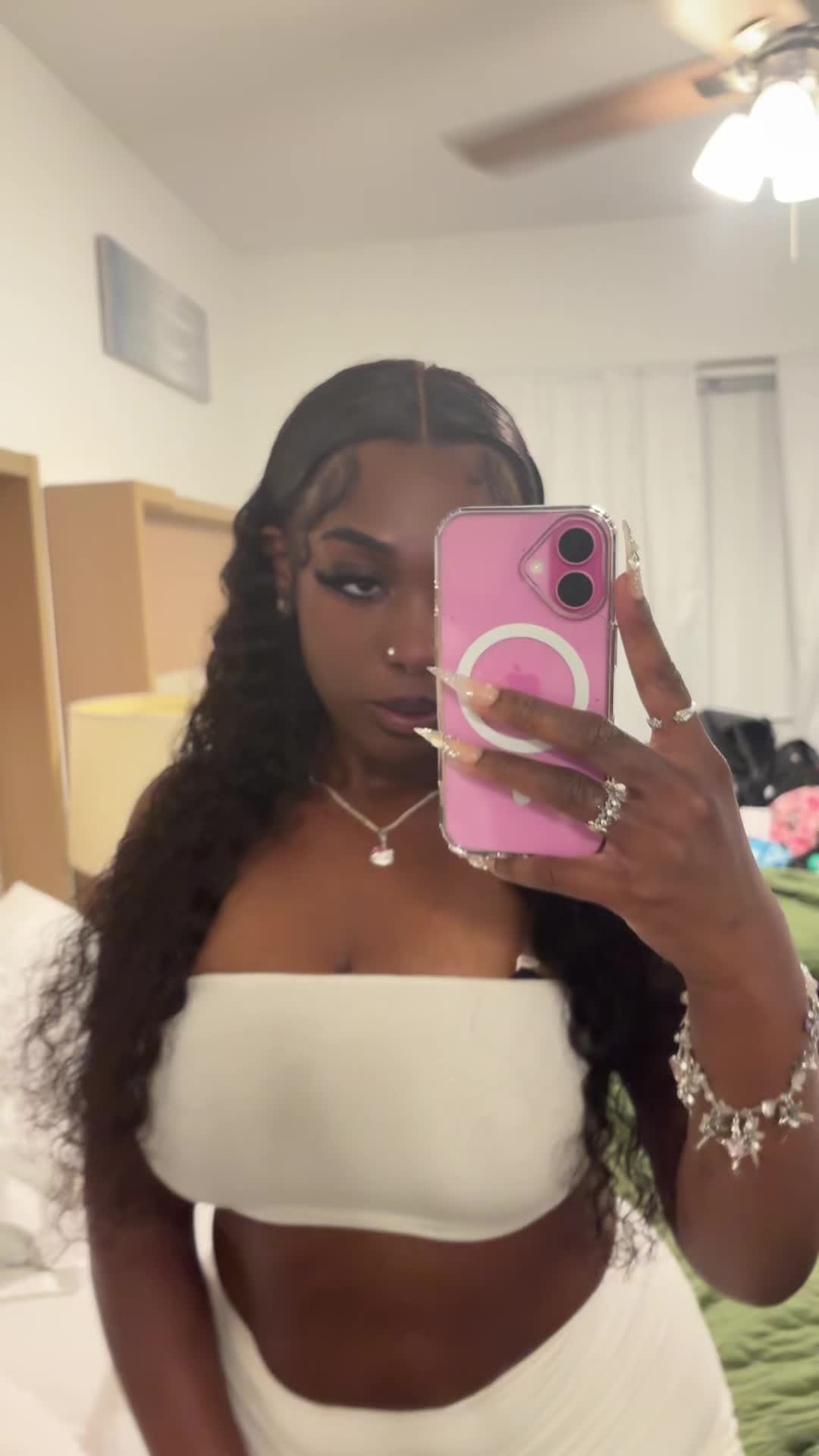 @🫧