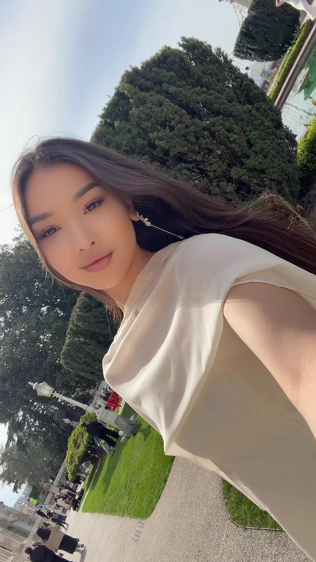 @_itsademi