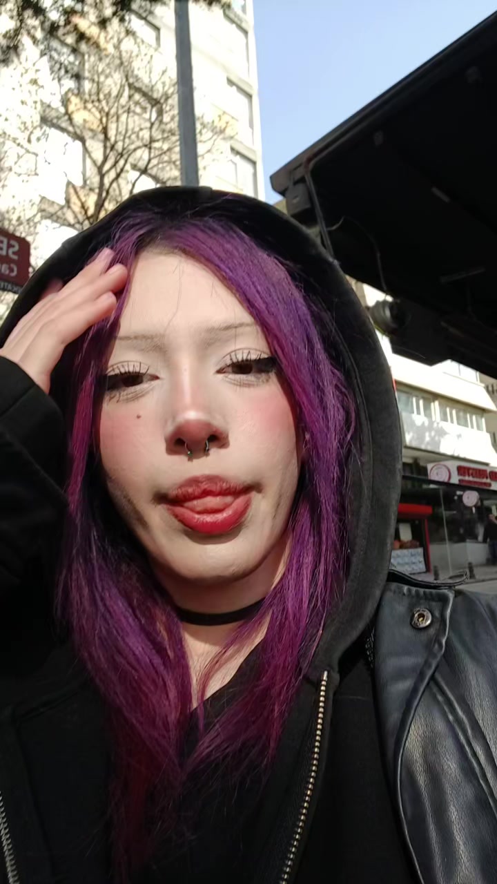 @Sahra