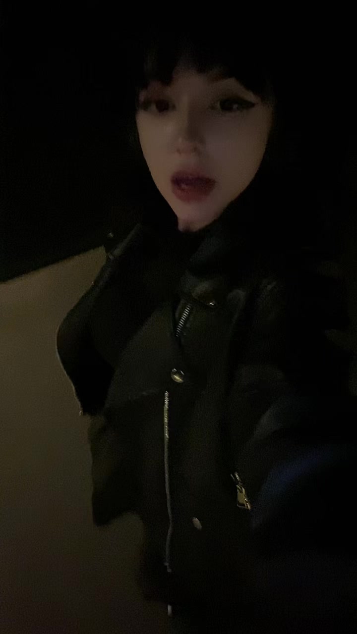 @Mavis🦇