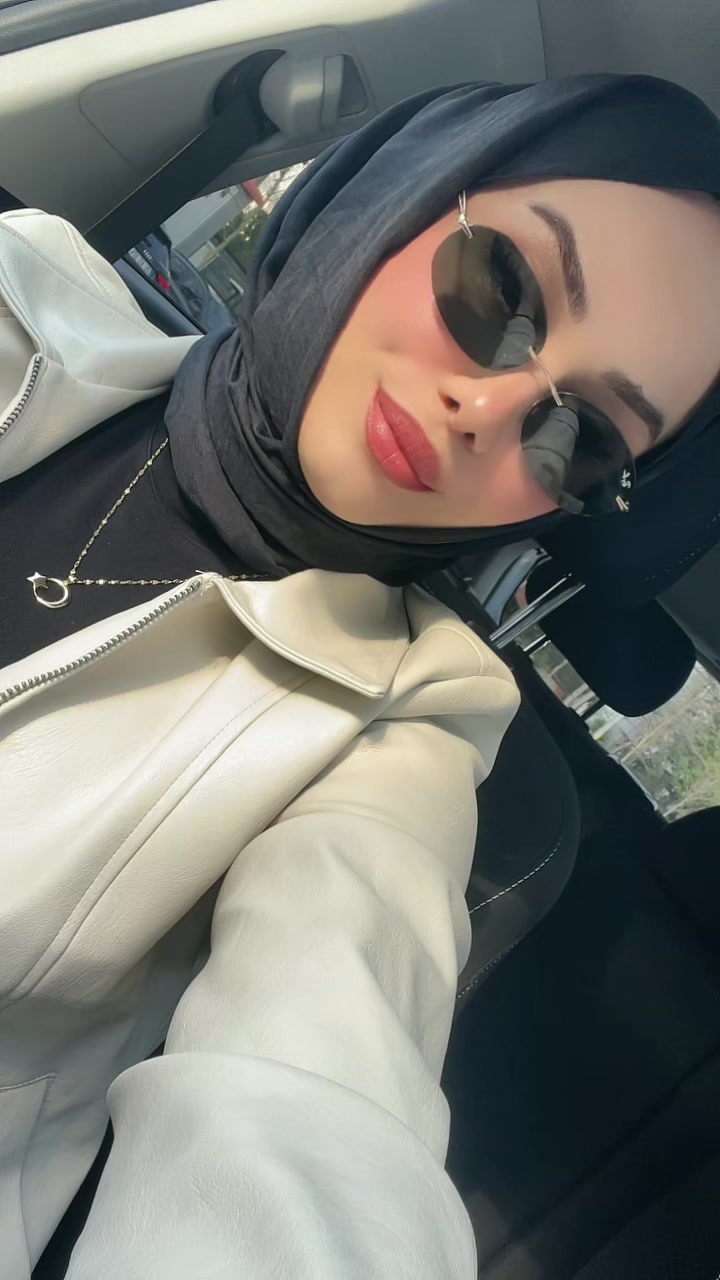 @Zeeyy34