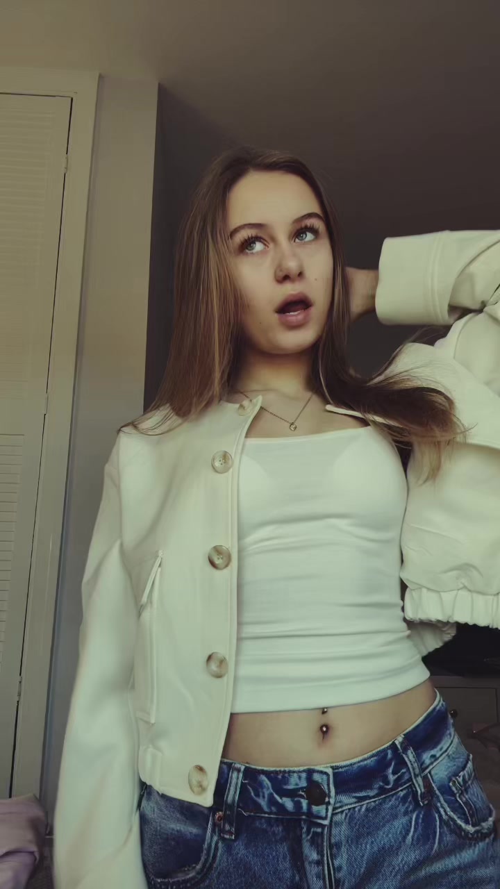 @𝘪𝘻𝘻𝘺<3