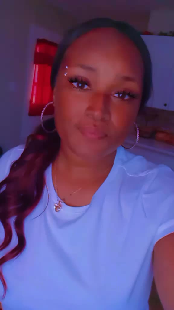 @Mizz_Birdie502