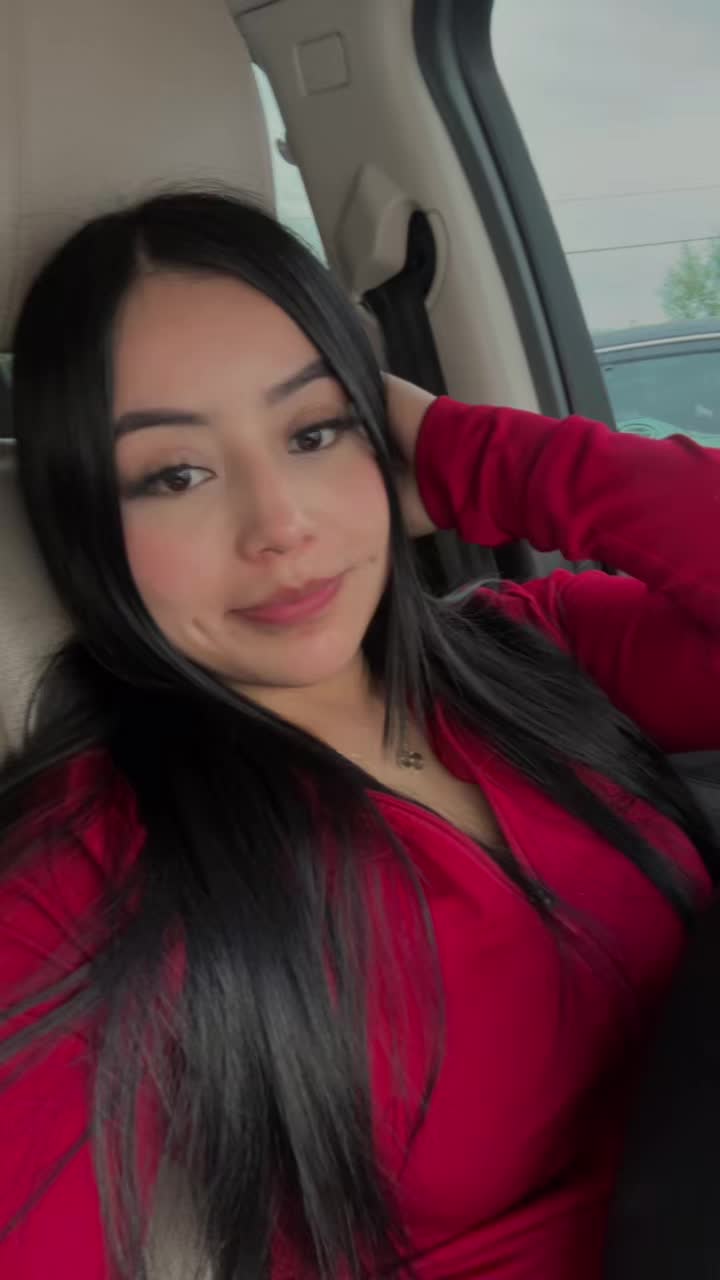 @Emii🍇
