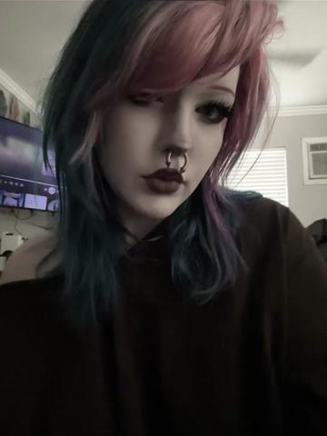 @rhiannon ✨