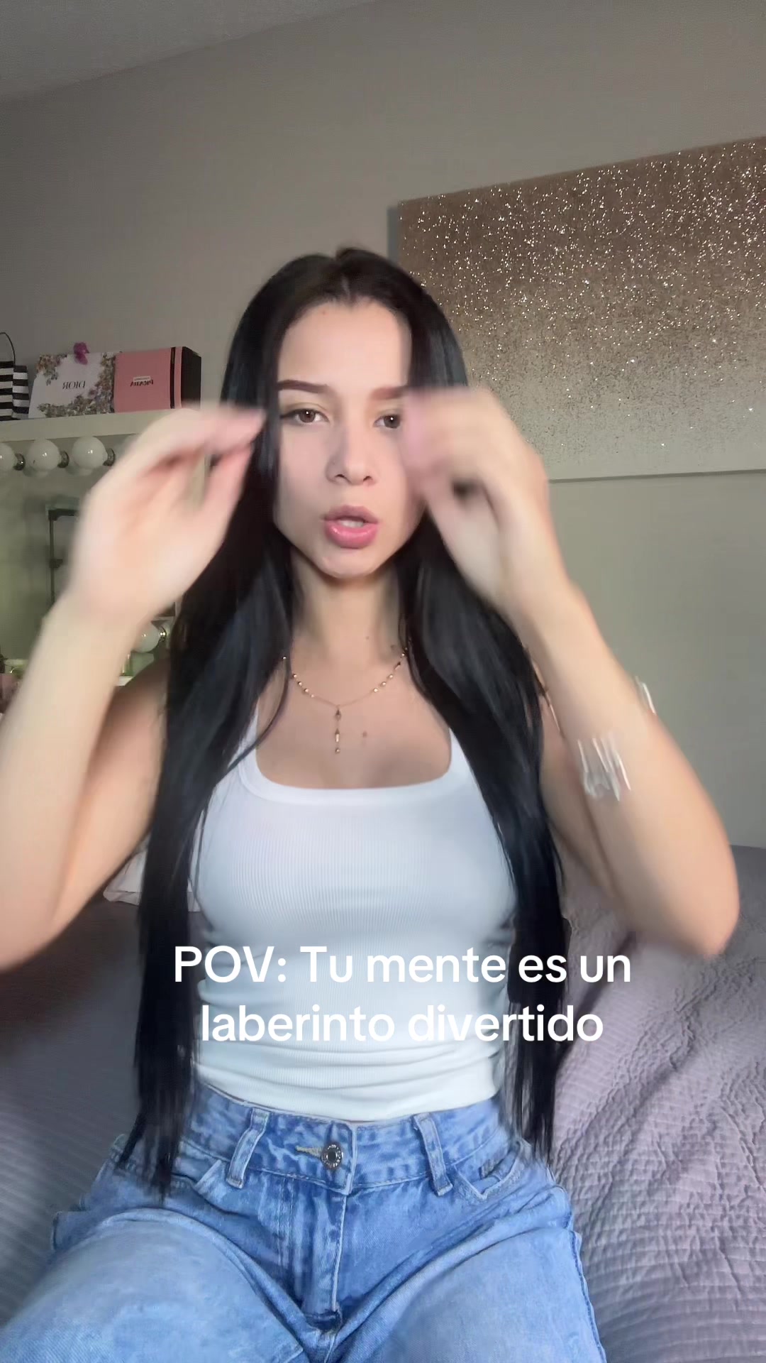 @Angie Mar&iacute;n
