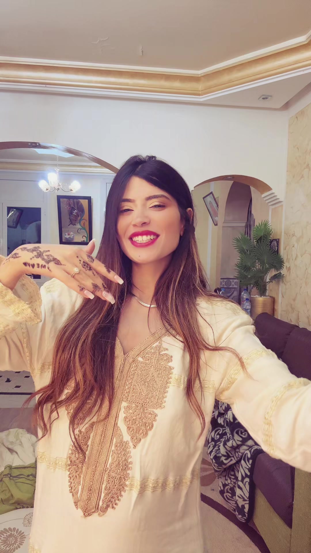 @الاميرة النائمة 👑🧚🏻&zwj;♀️