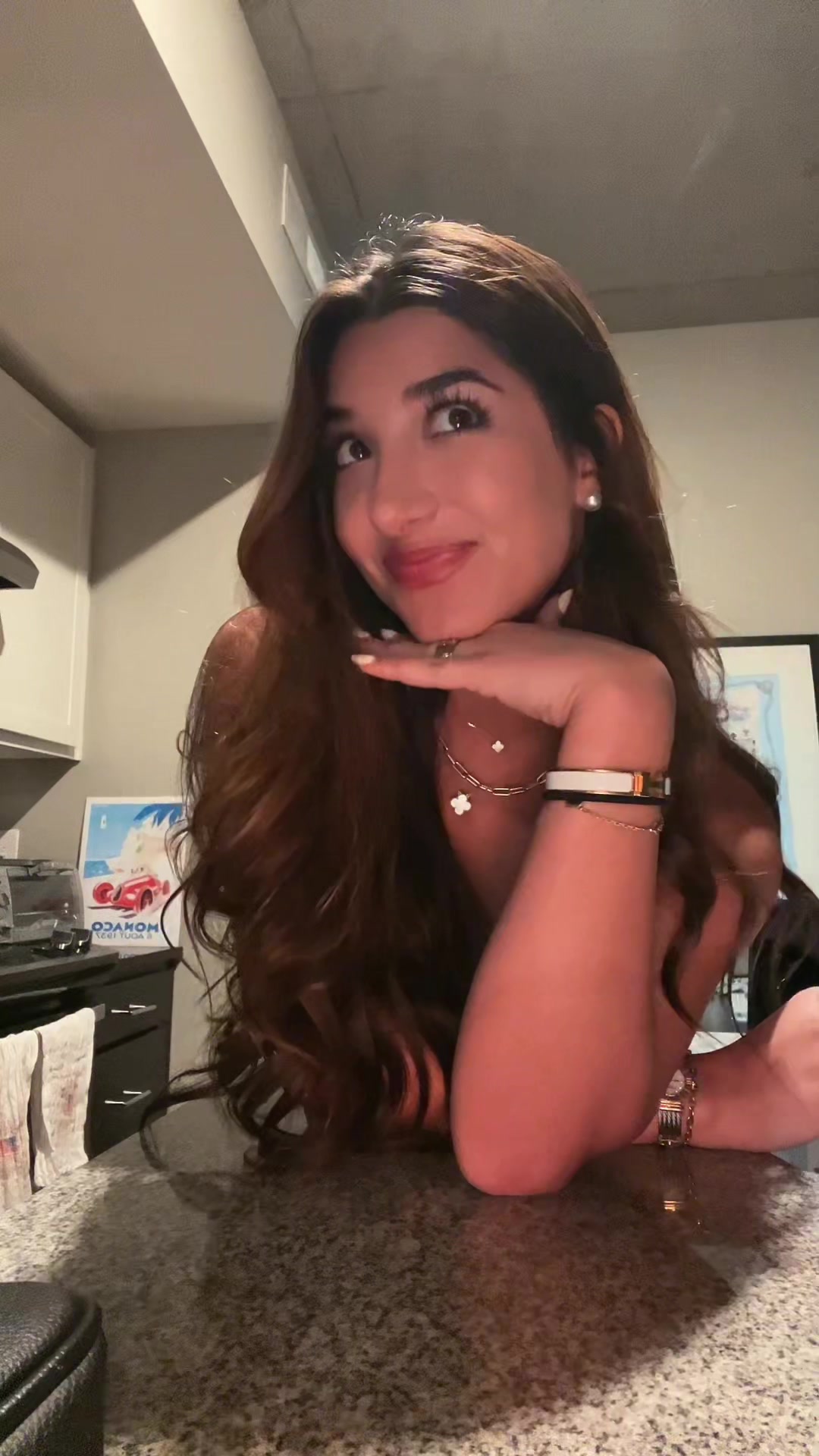 @mayashamari
