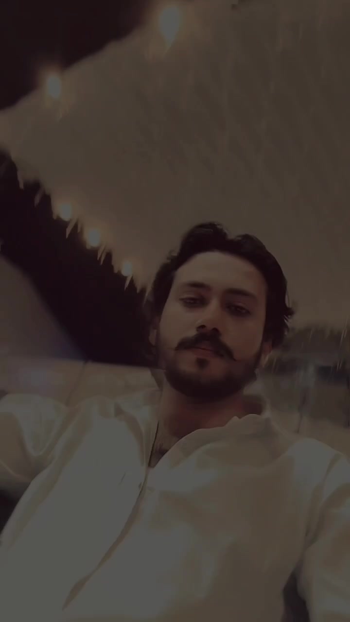 @ح م ز ہ ☠️🦁