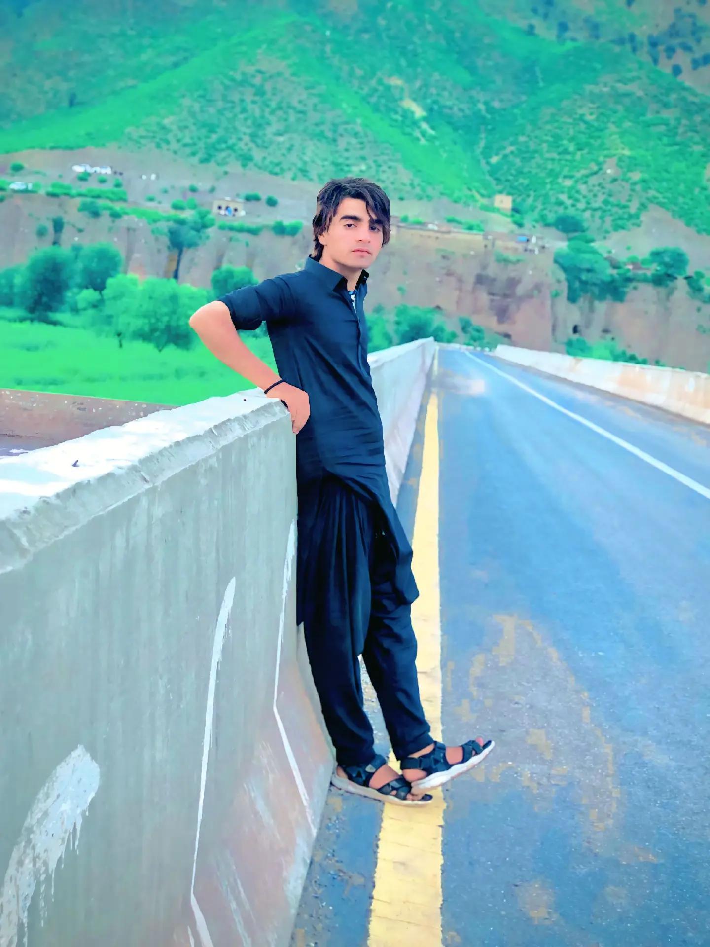 @🦁villian🇦🇫