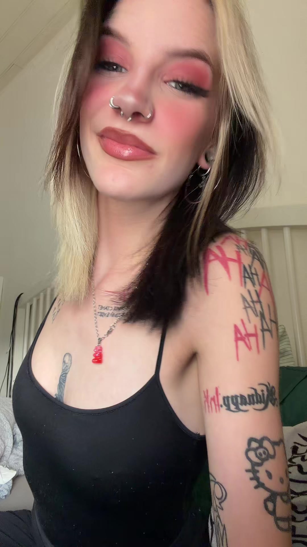 @Nommee❤️&zwj;🩹