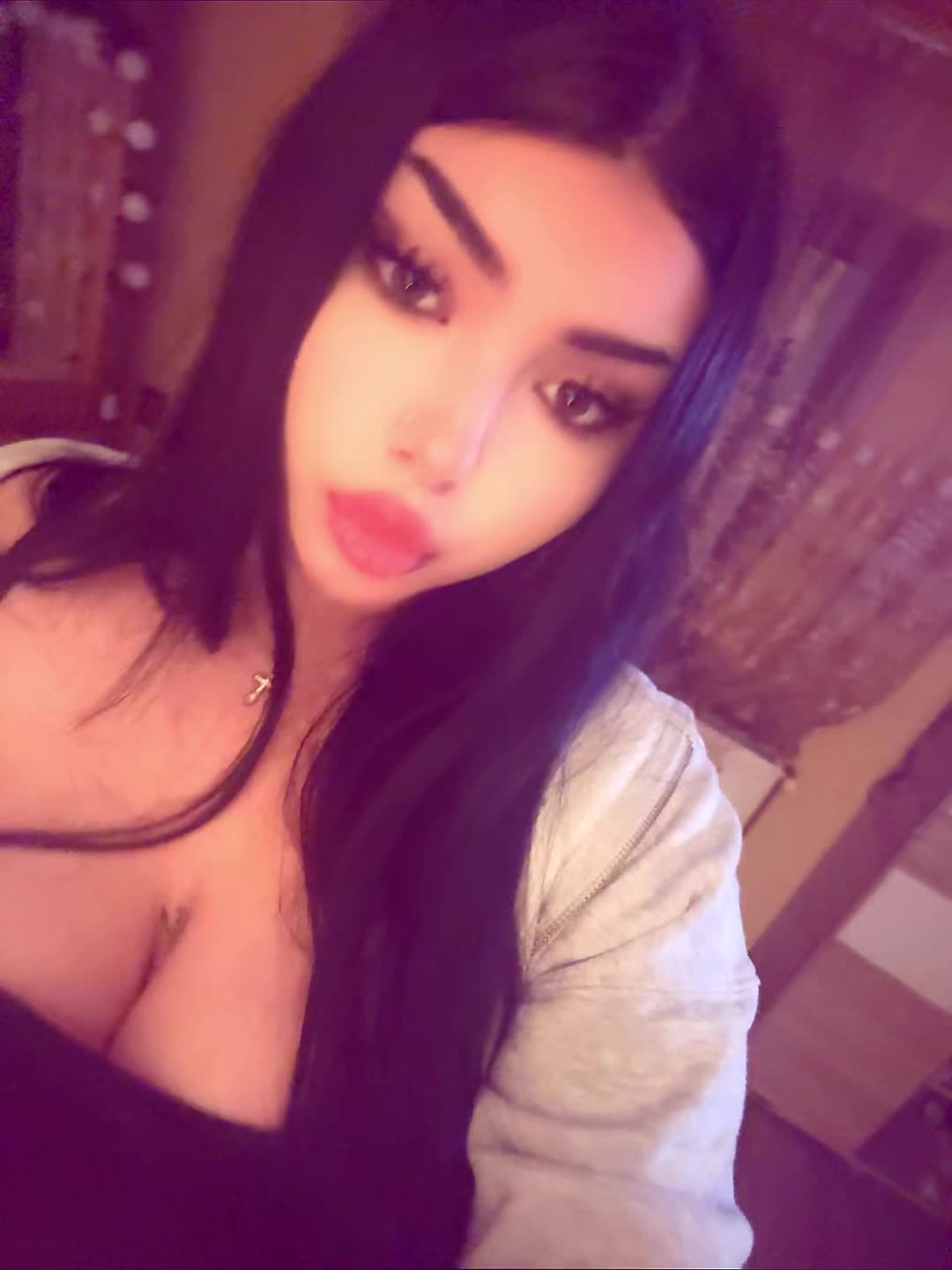@Stefika😳