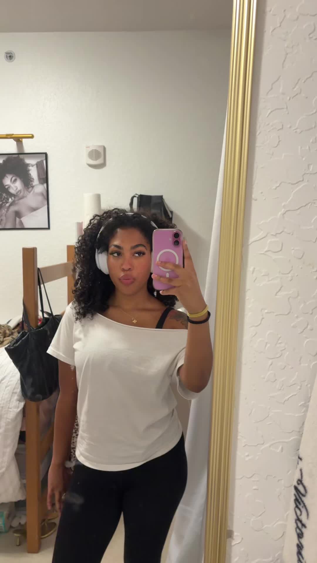 @😬💋