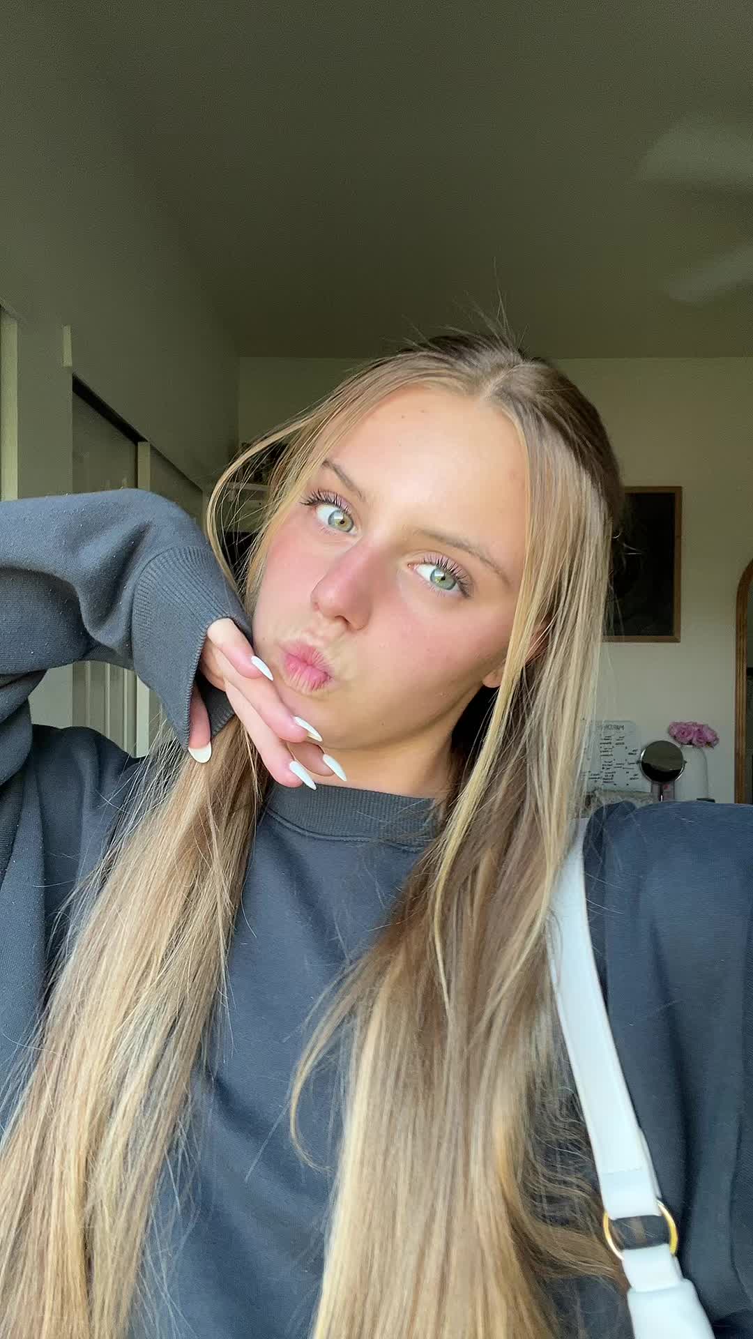 @TAYYY