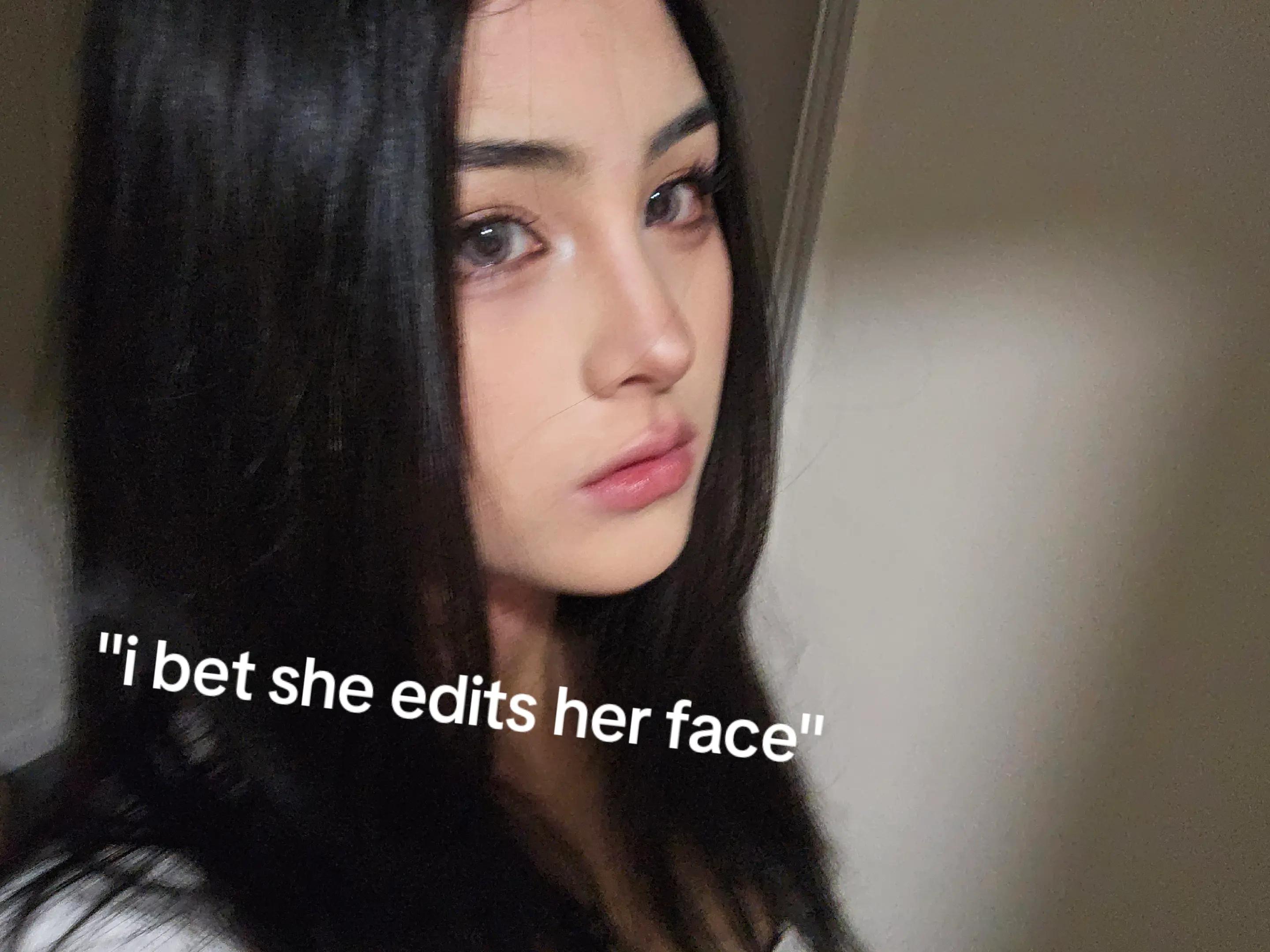 @lola