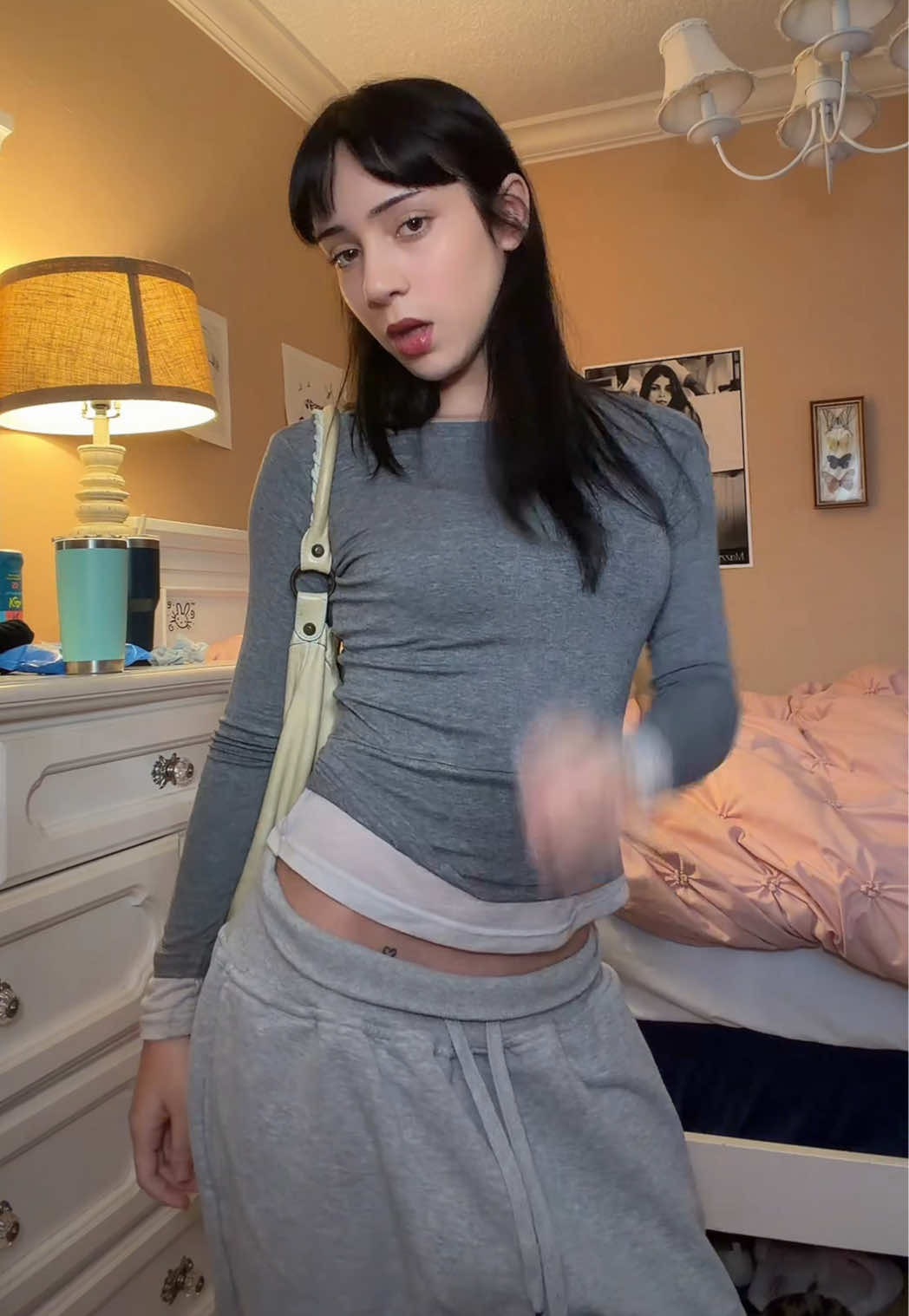 @chloe