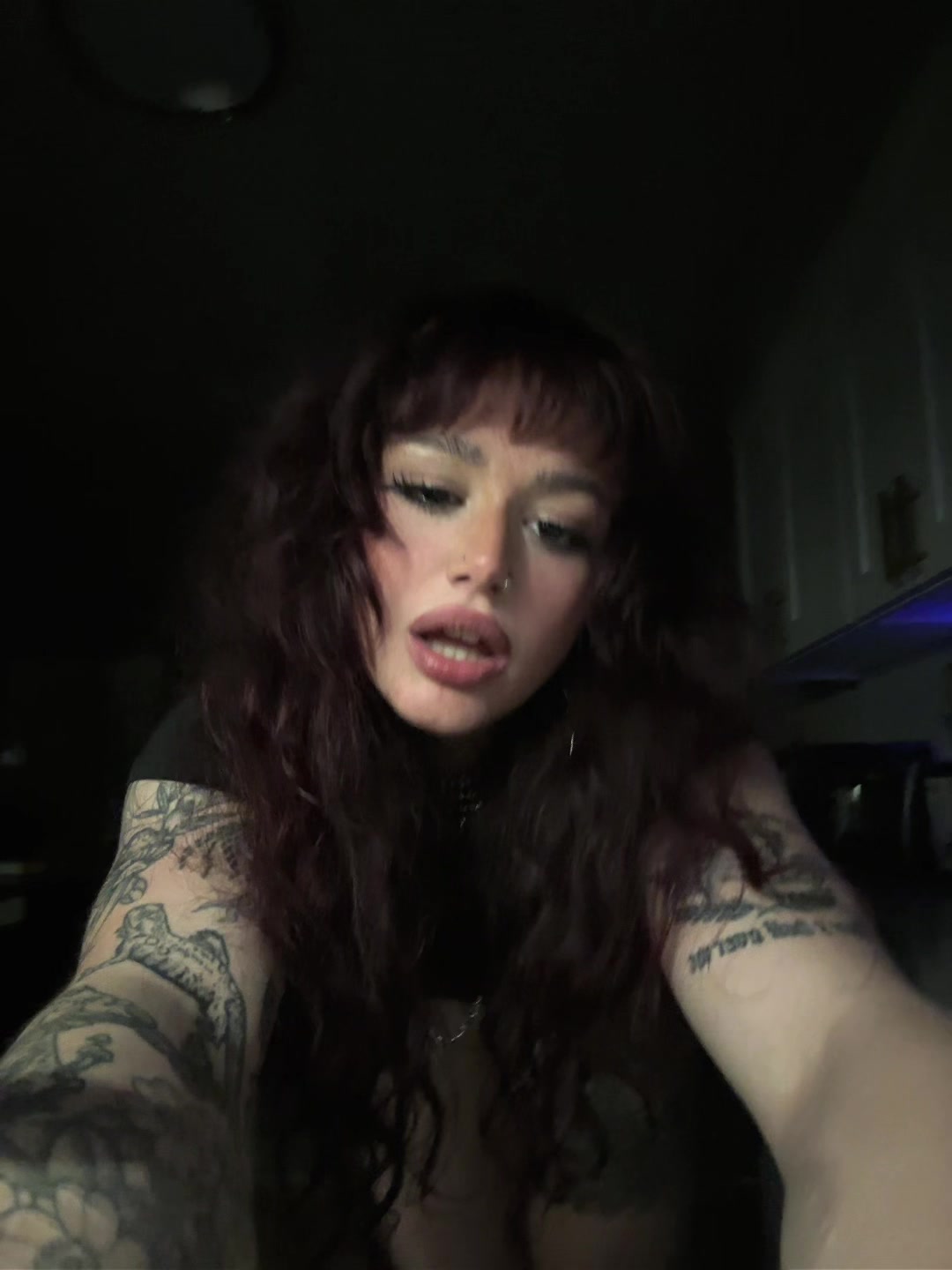 @t
