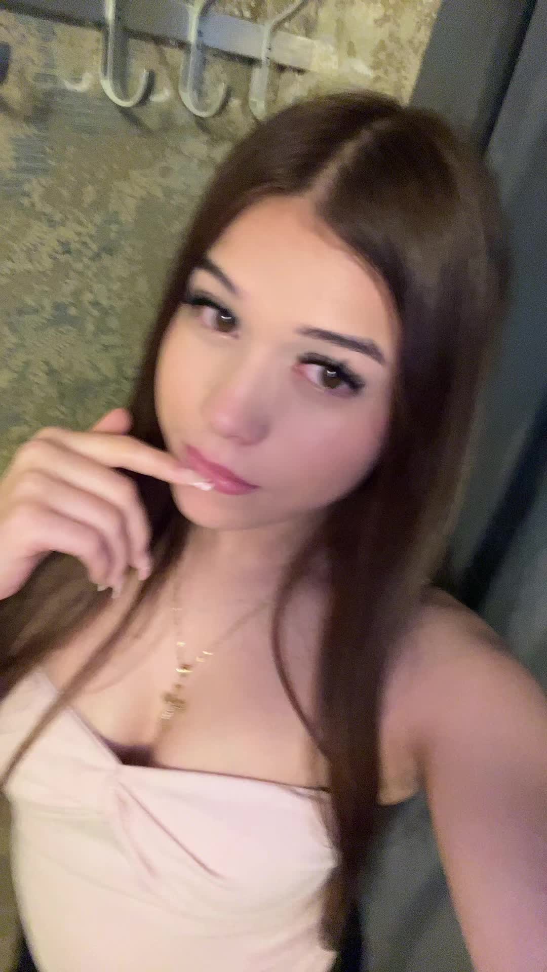 @𝒜 ᥫ᭡