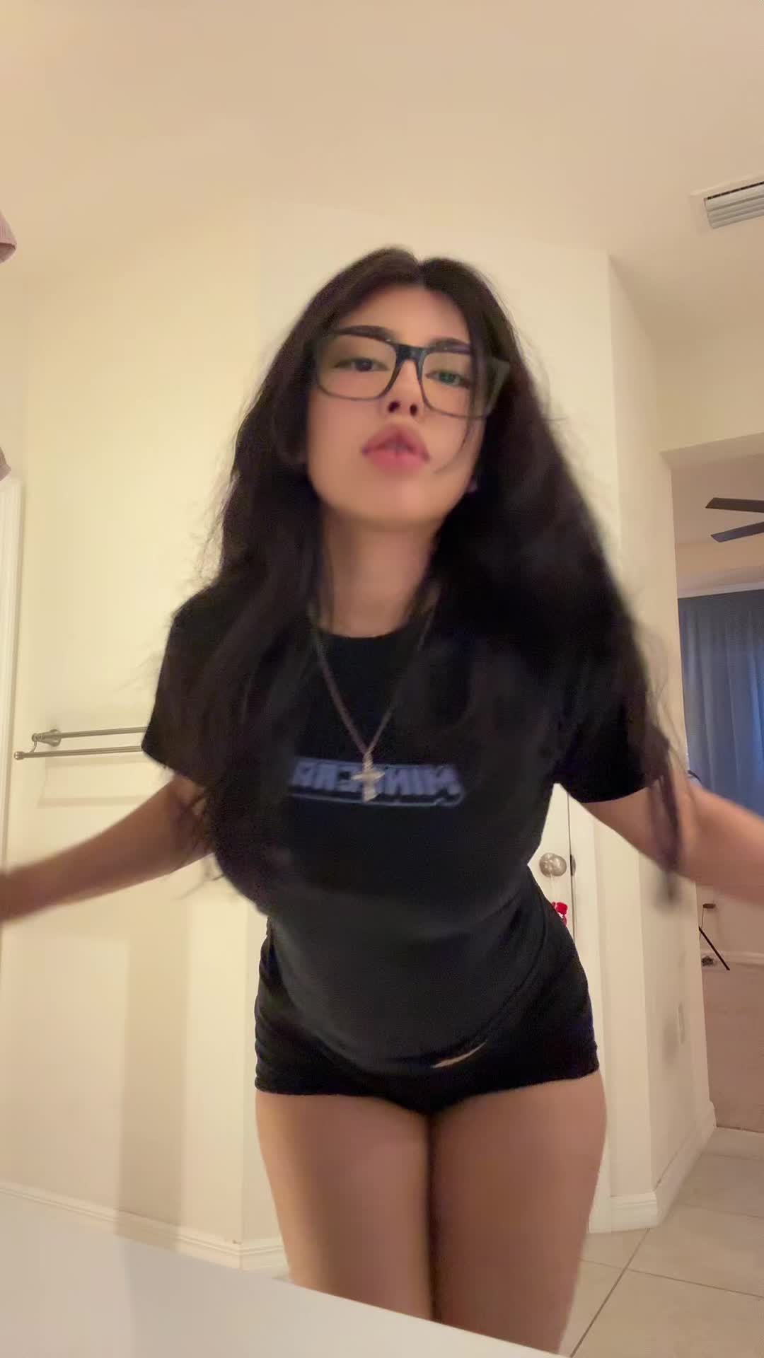 @Mely