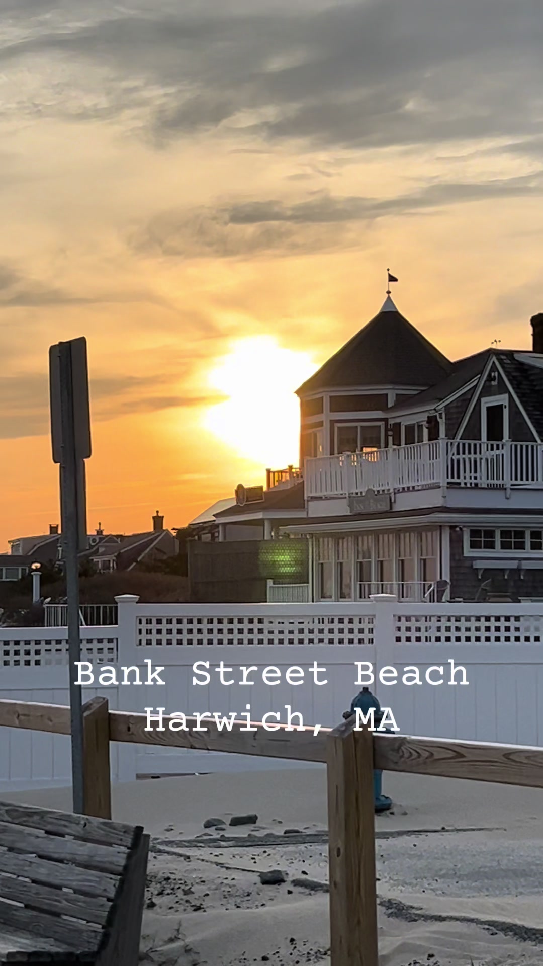 @CapeCodBeachLife