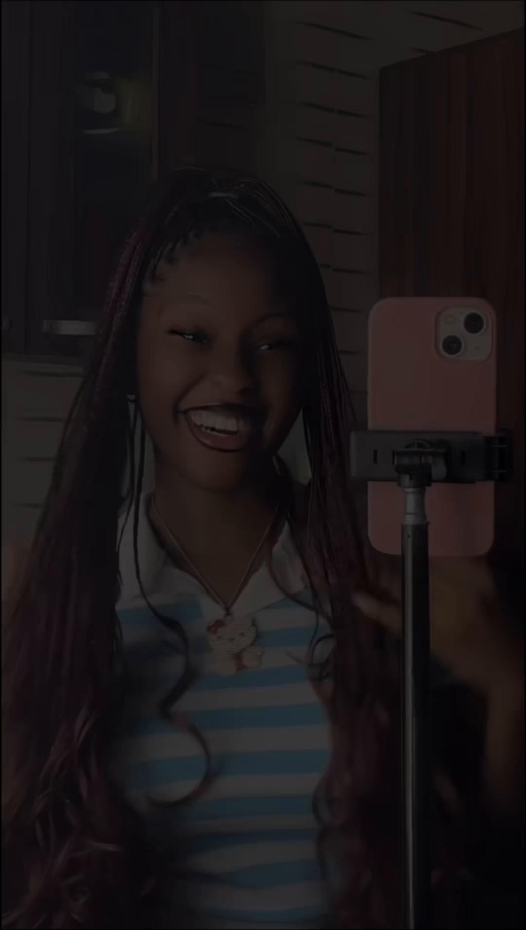 @Rede_🥹💕