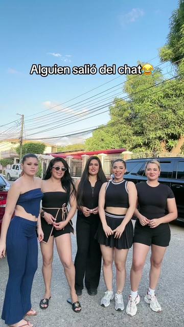 @Chicas Rolands Oficial