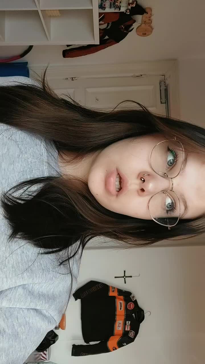 @Lina🚩