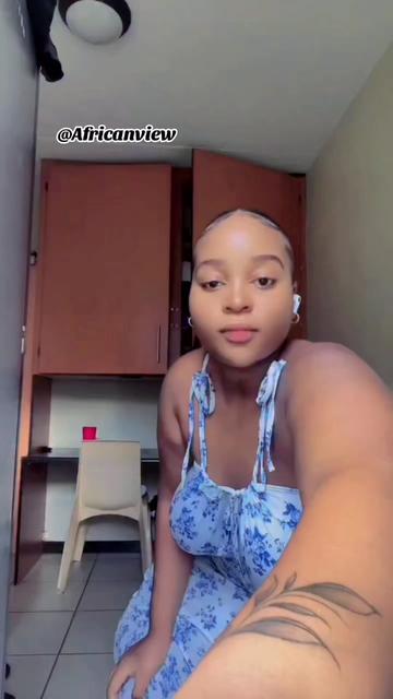 @Africanview