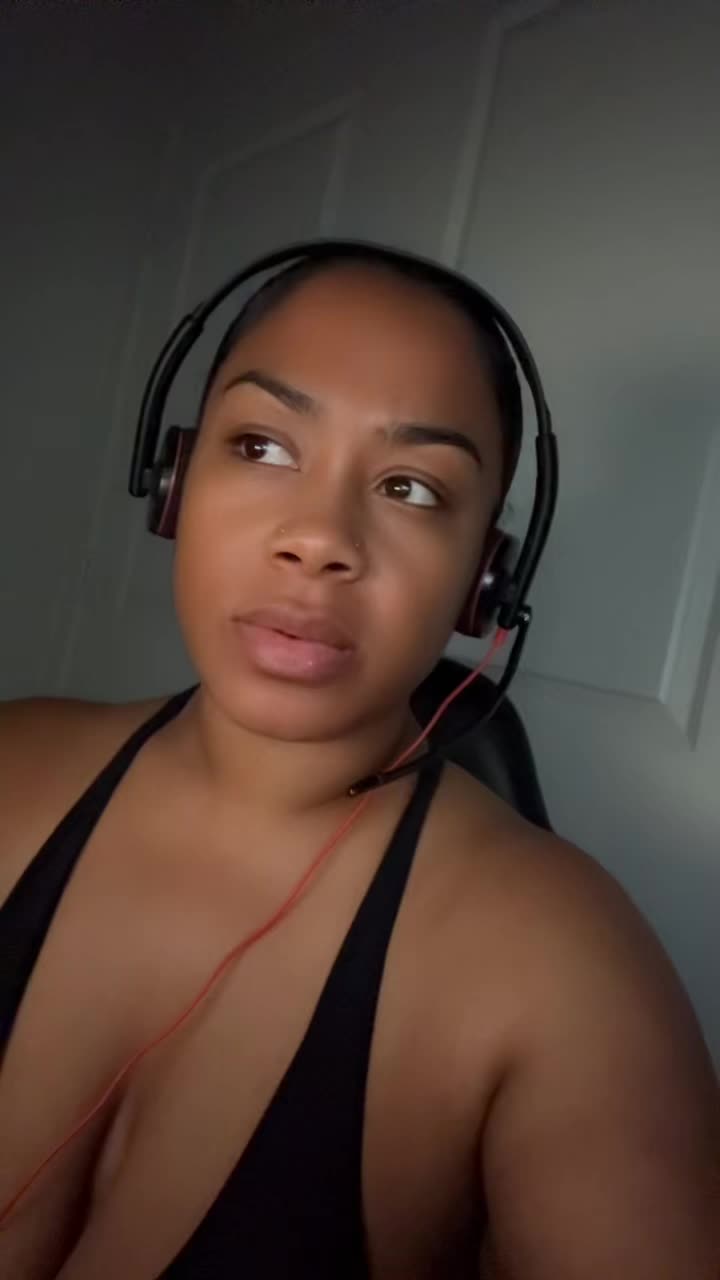 @Brosiabby