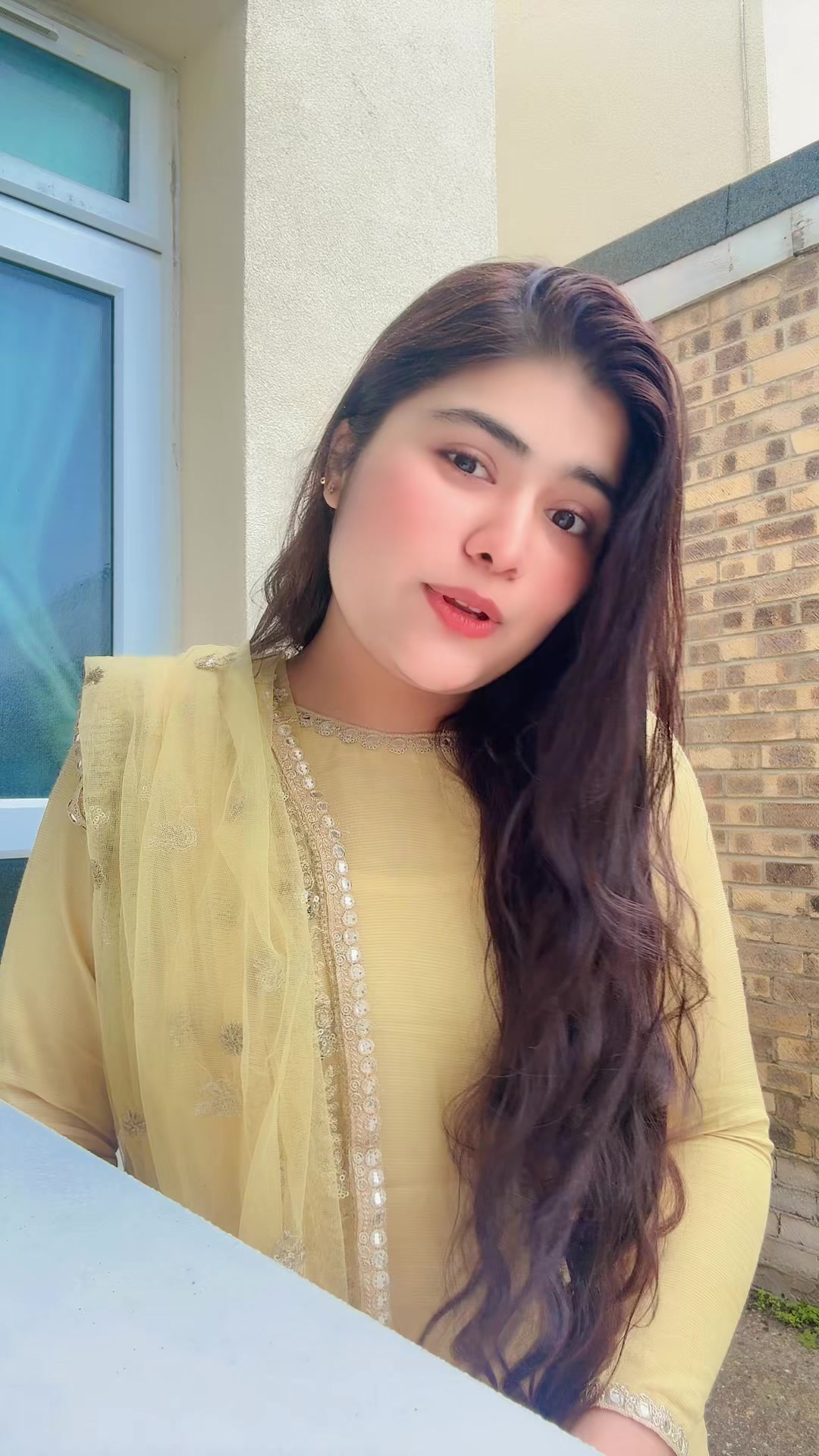@LARAIB
