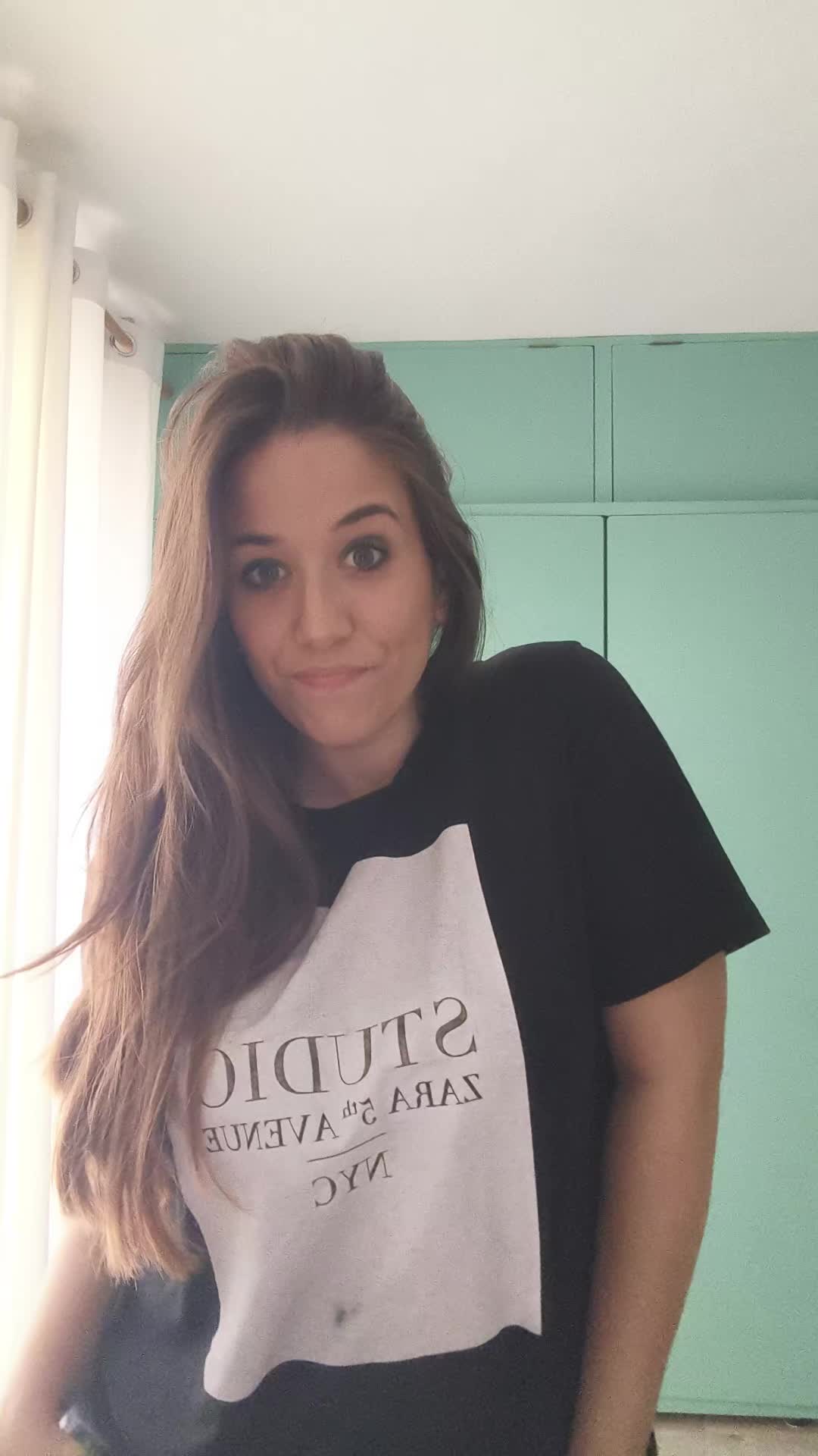 @Ll&aacute;mame Lu